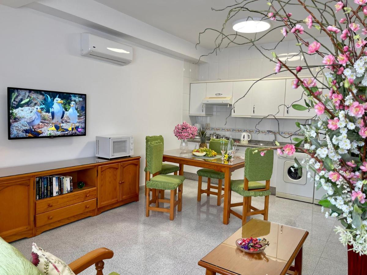 Emycanarias Holiday Homes Vecindario Vecindario  Exterior foto