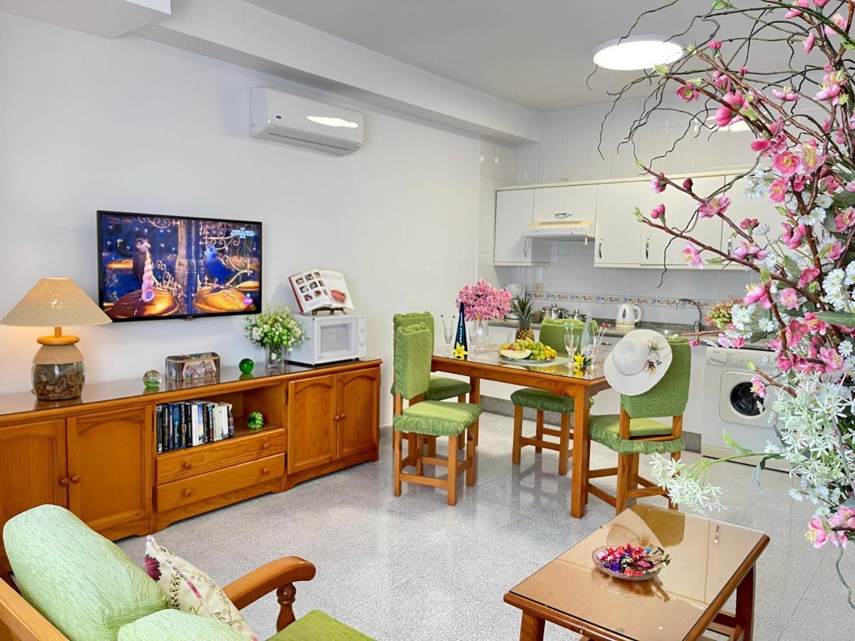 Emycanarias Holiday Homes Vecindario Vecindario  Exterior foto