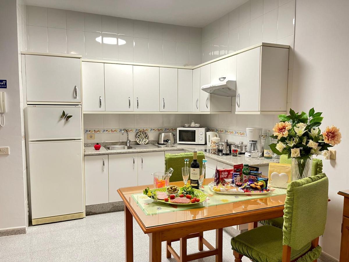Emycanarias Holiday Homes Vecindario Vecindario  Exterior foto